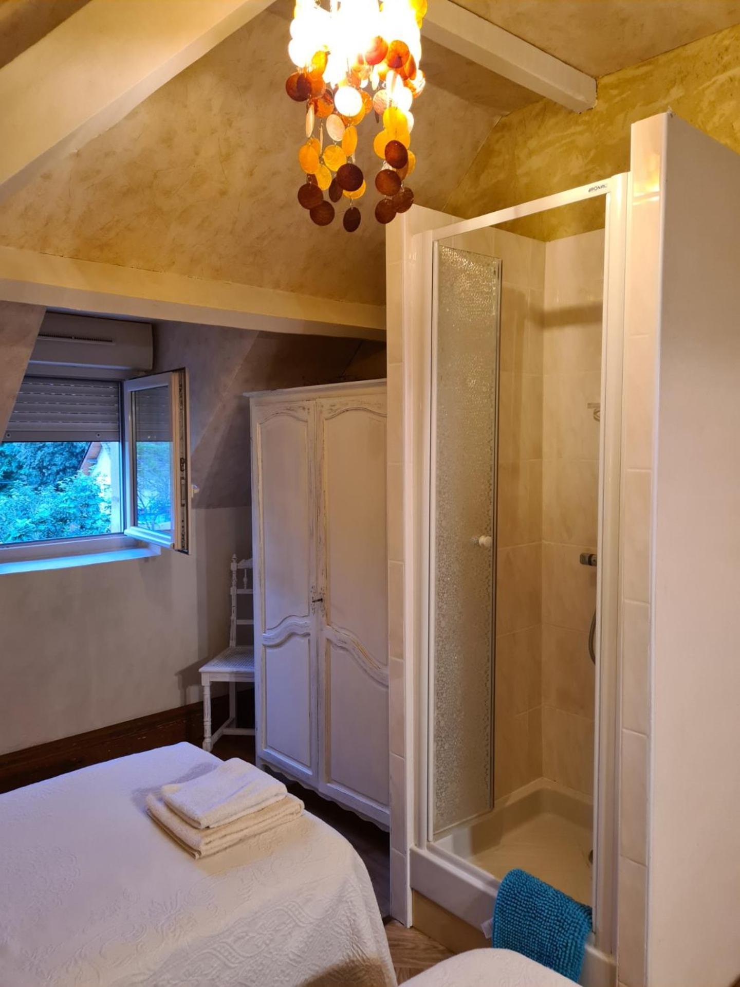 Chez Gallon Chambres D'Hotes Vezac  Exterior photo